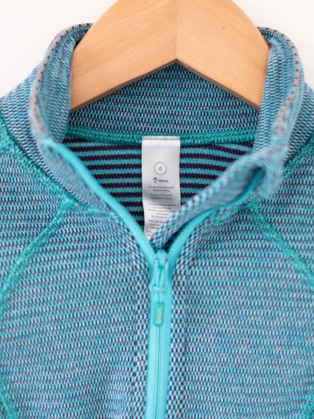 Ivivva Quarterzip - Picture 3 of 3